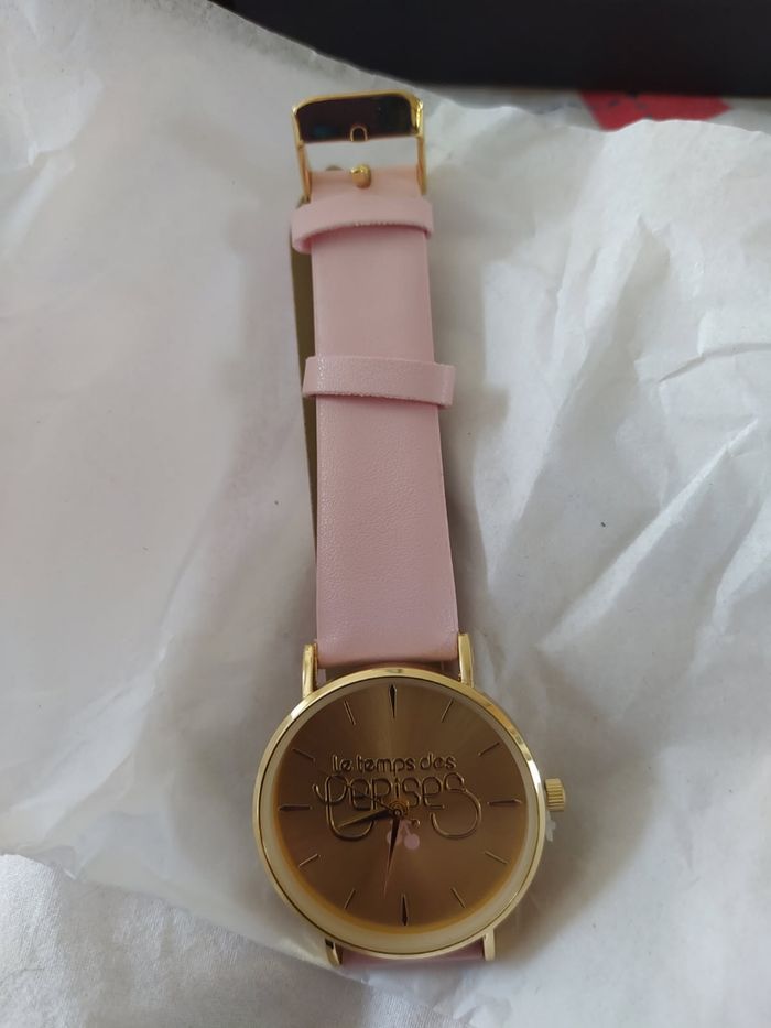 Montre le temps des Cerises