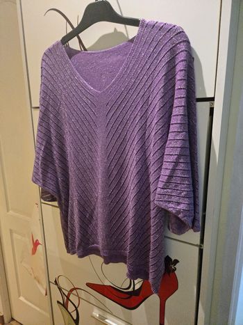 Pull court ajouré violet avec lurex TU neuf 