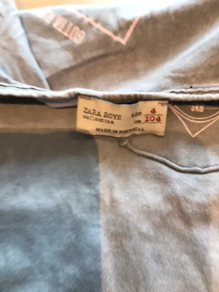 T-shirt Zara taille 4 ans - photo numéro 4