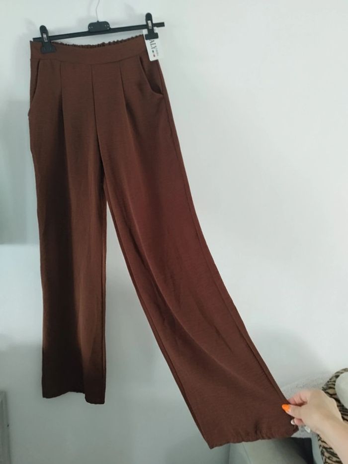 Pantalon fluide femme tailleur - photo numéro 2