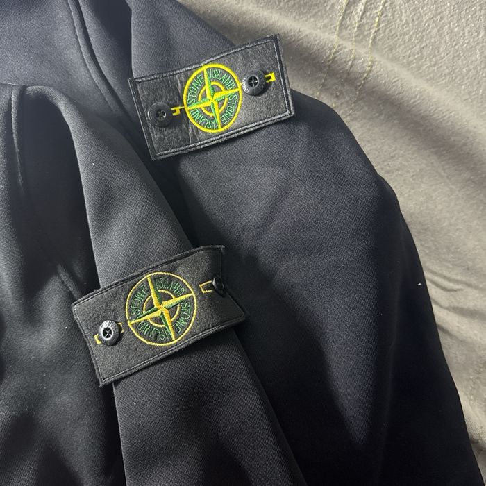 Pull stone islond - photo numéro 4