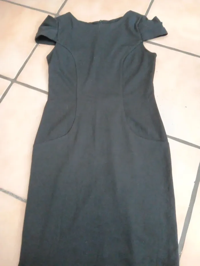 Robe fuseau noir
