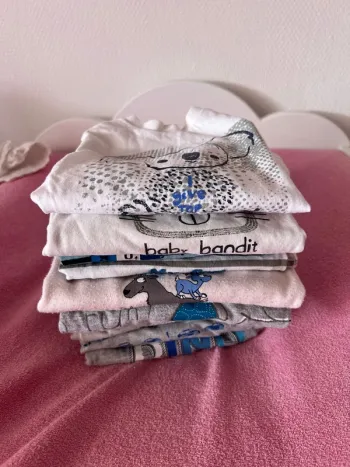 Lot de 11 tshirts manches longues