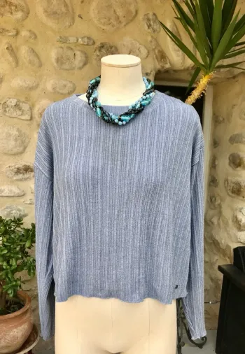 Pull & Bear - Haut côtelé bleu ciel à manches longues