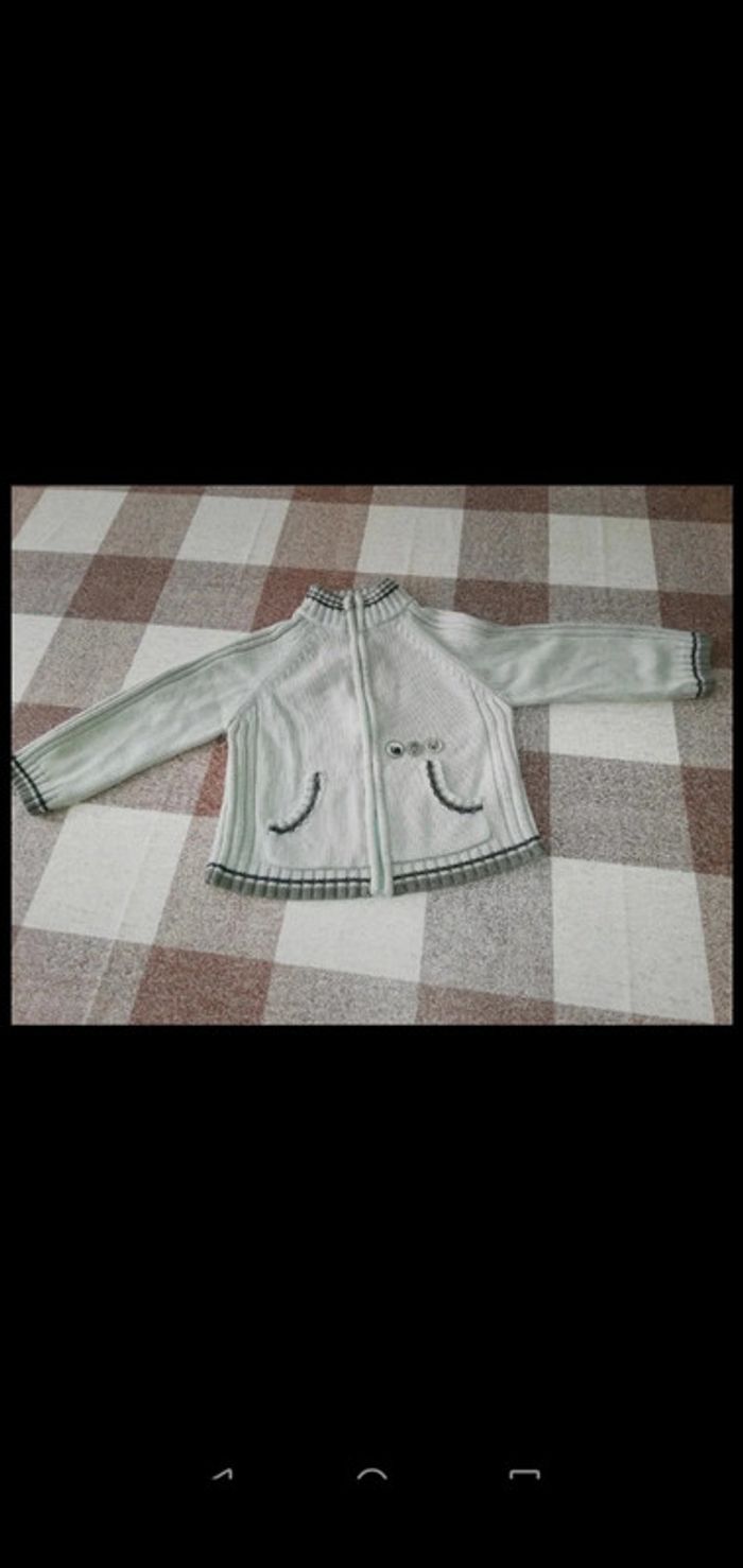 Gilet zip 3 ans vert pâle