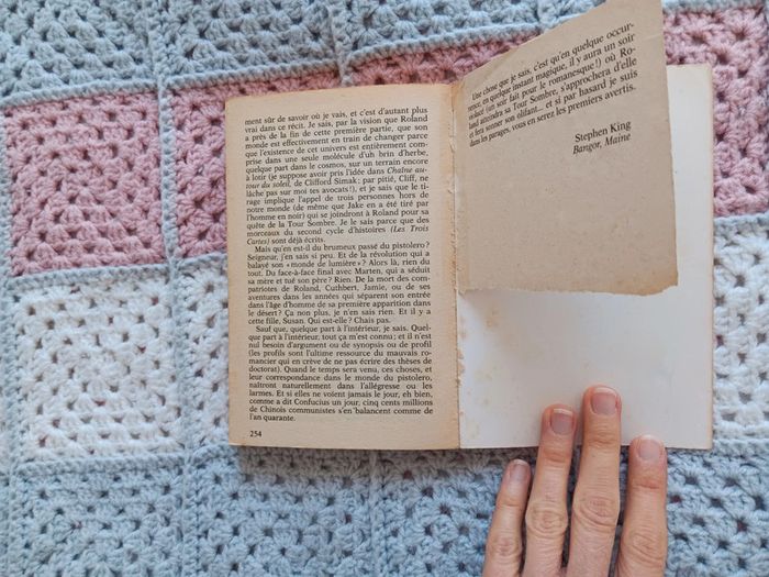 Livre stephen king la tour sombre le pistolero - photo numéro 4