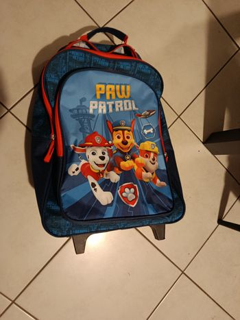 Valise a roulettes paw patrouille 