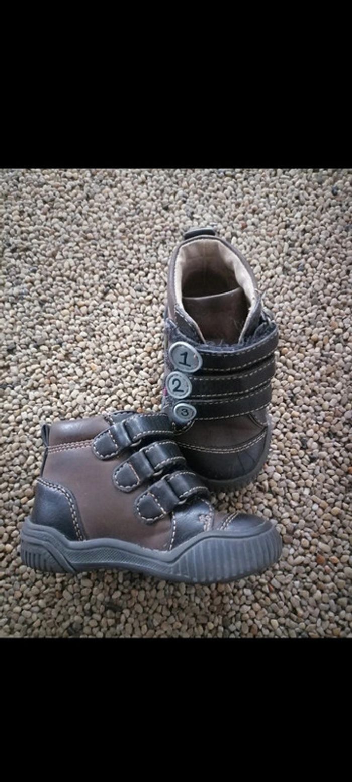 Chaussures p. 20 tissea