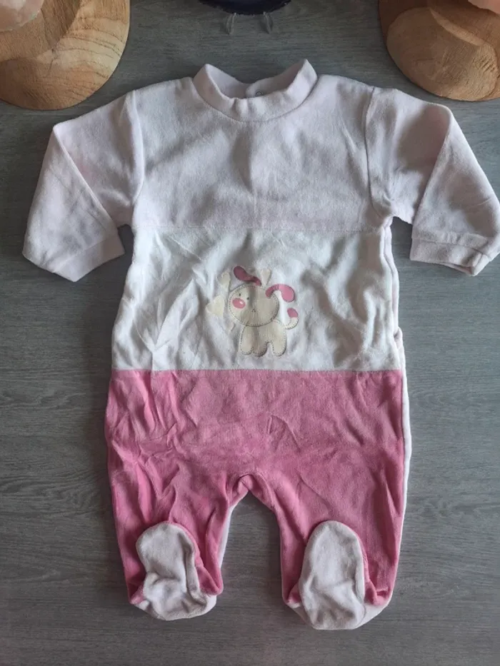 Pyjama velours fille taille 6 mois - photo numéro 2
