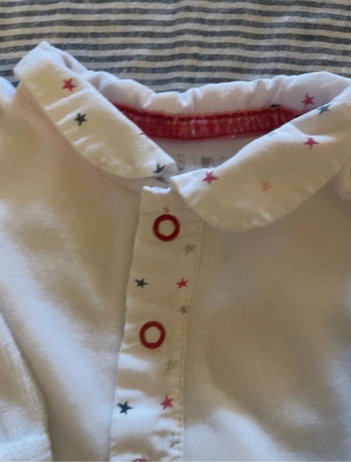 Lot 2 pyjamas et 4 mini produits - photo numéro 10
