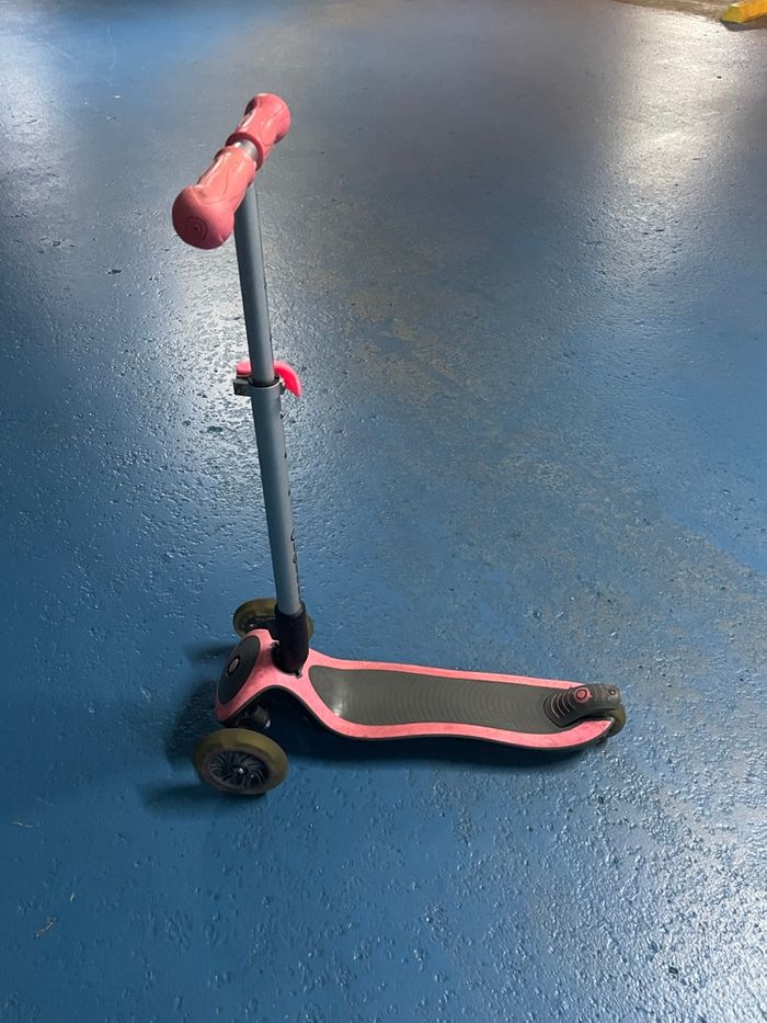 Trottinette Globber 3 roues - photo numéro 3
