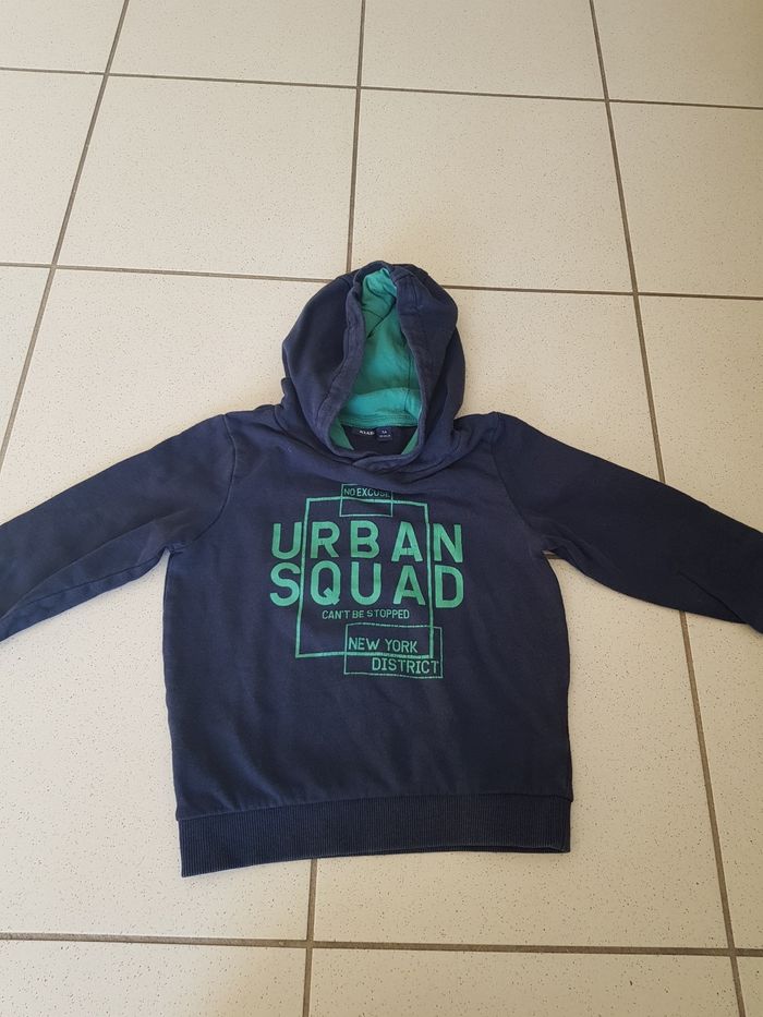 Sweat à capuche Kiabi