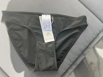 Slip de bain noir taille 42