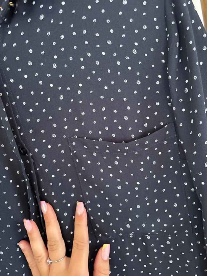 Chemise bleue marine à motifs - Kiabi taille M - photo numéro 4
