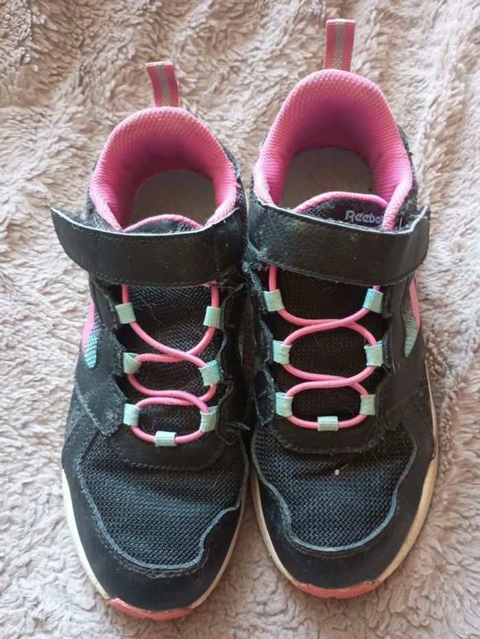 Baskets Reebok taille 33 - photo numéro 2