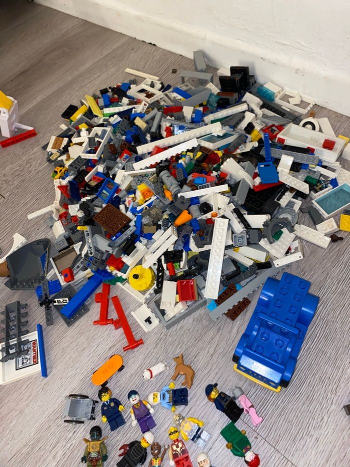 Gros lot playmobil + lego - photo numéro 3