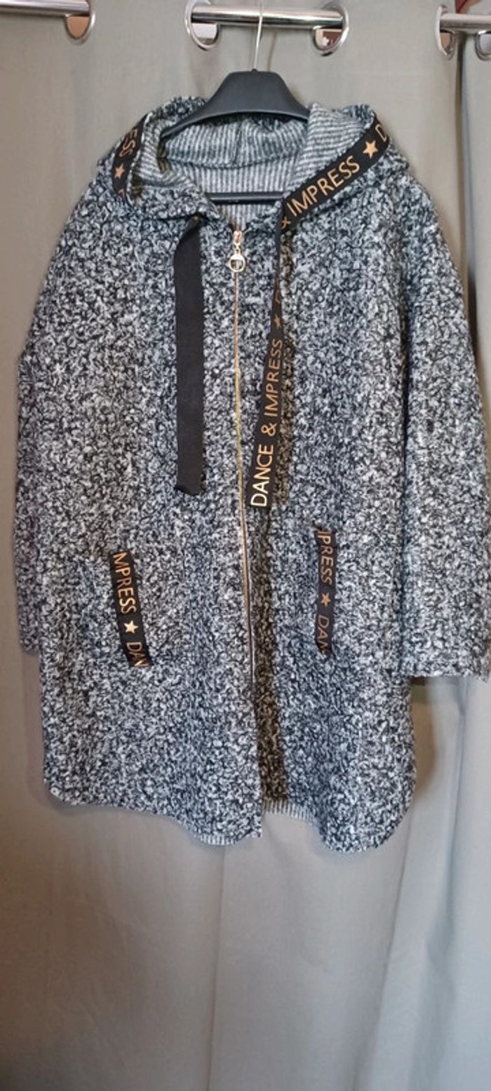 Manteau moucheté