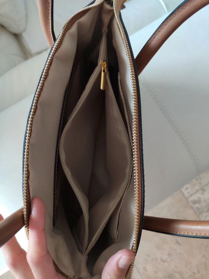 Sac à main marron Camel Pierre Cardin - photo numéro 7