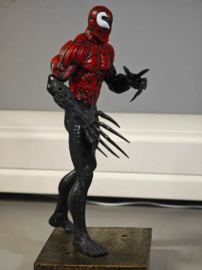 Figurine Venom : Carnage 26cm neuve sans boîte / Deux têtes - photo numéro 6