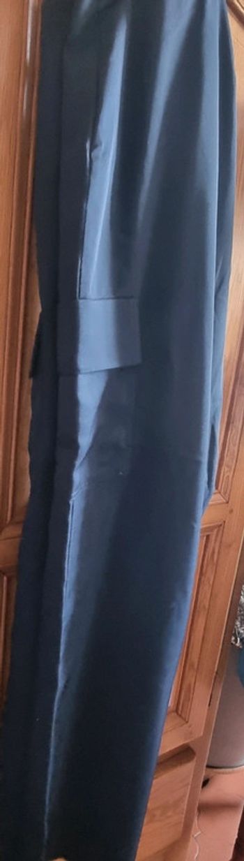 Pantalon cargo neuf étiquette marine 54