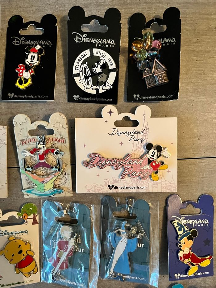 Achat en lot ou à l’unité pins divers Disney - photo numéro 5
