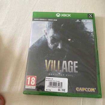 Resident evil 8 (Xbox)