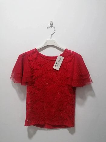 T-shirt rouge à dentelle et volants TU