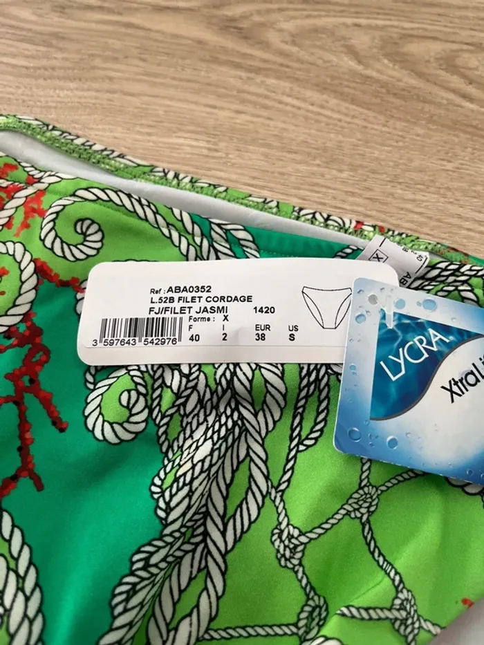 Slip de bain femme Lise Charlel taille 40 neuf avec étiquette - photo numéro 3