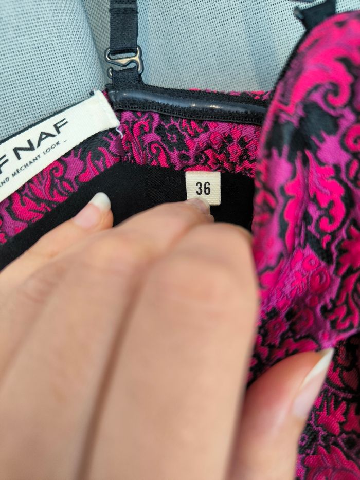 Robe bustier Naf Naf décor baroque S (36) - photo numéro 4