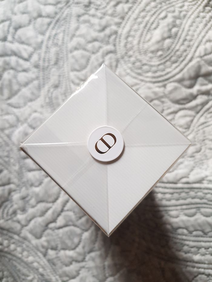 Dior j'adore 100 ml - photo numéro 4