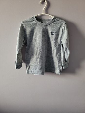 T-shirt Reebok taille 24 mois