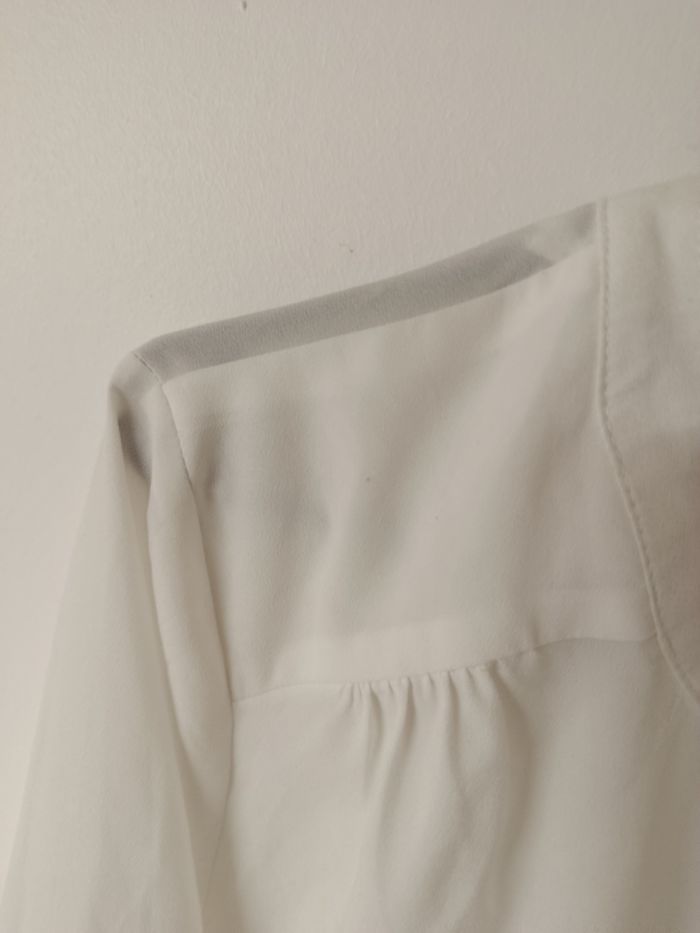 Blouse blanche - photo numéro 4