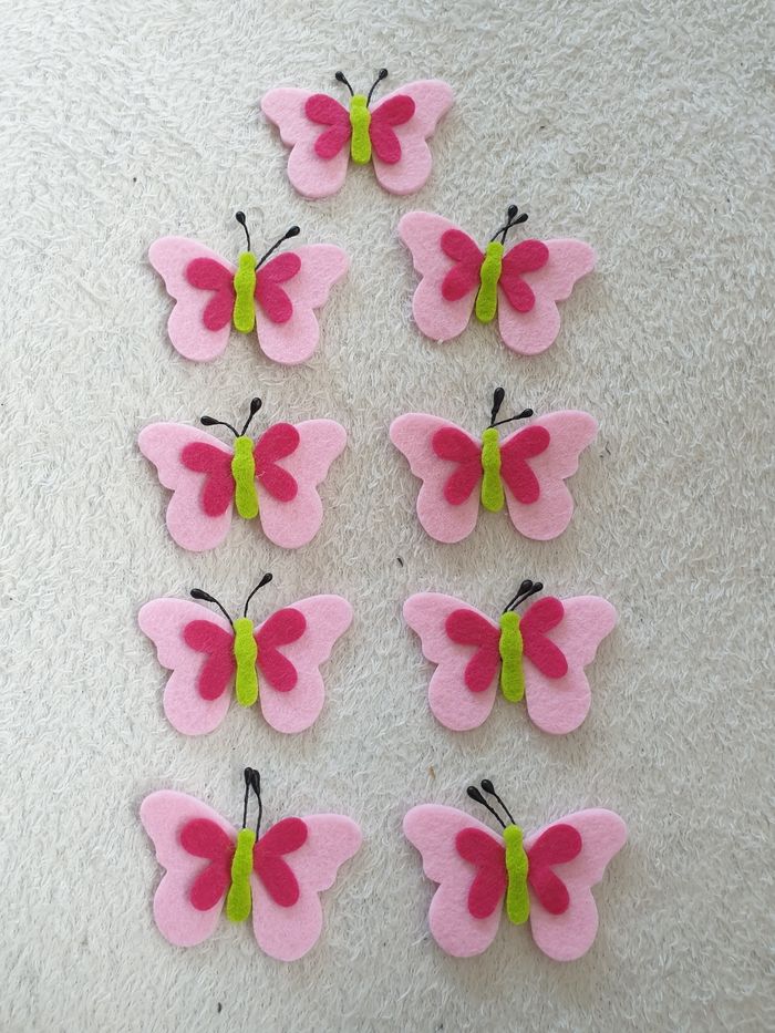 Lot de 9 papillons roses feutrine neuf