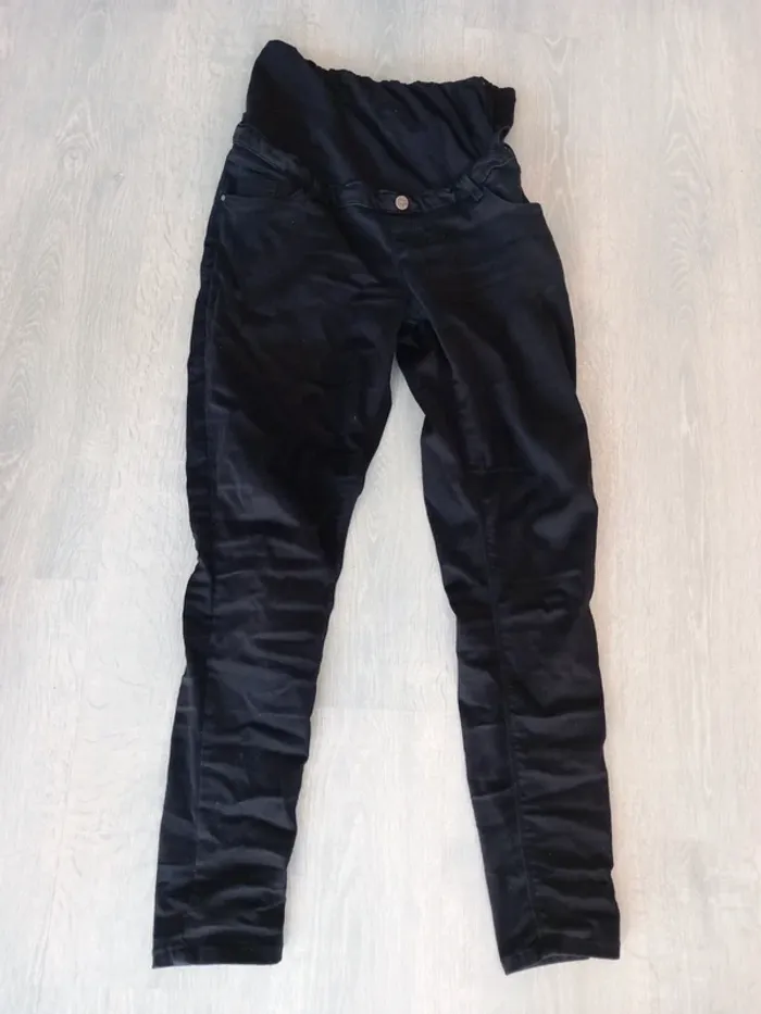 Pantalon de grossesse