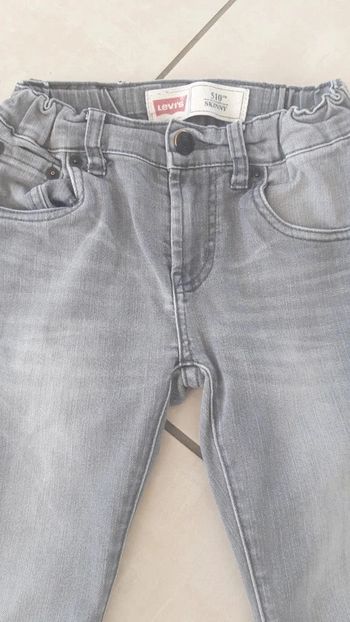 Jean's Levi's Skinny gris - 8 ANS  Parfait état