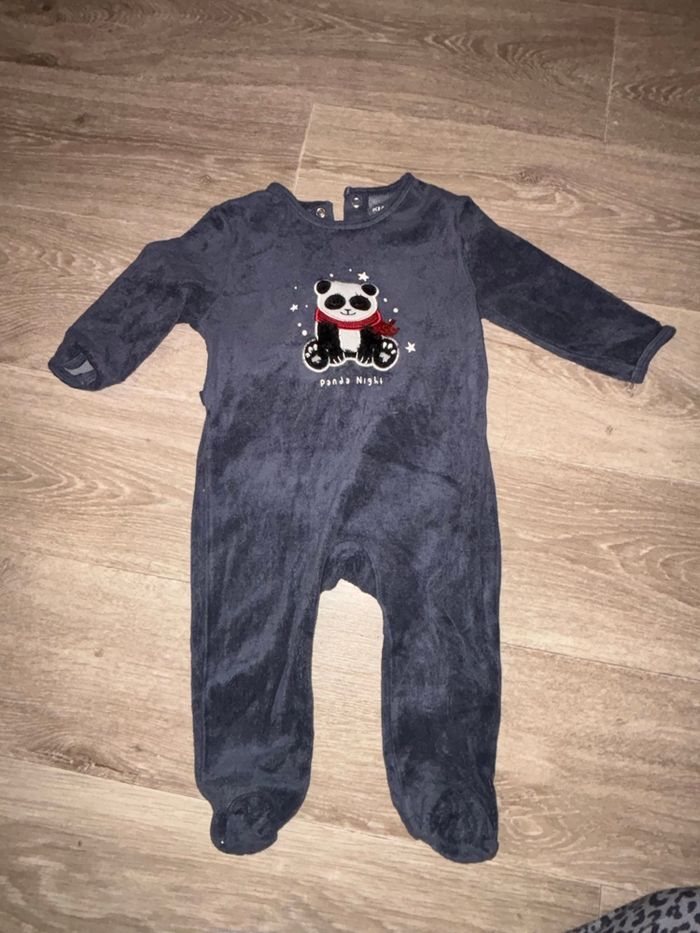 Lot de 11 pyjamas - photo numéro 6