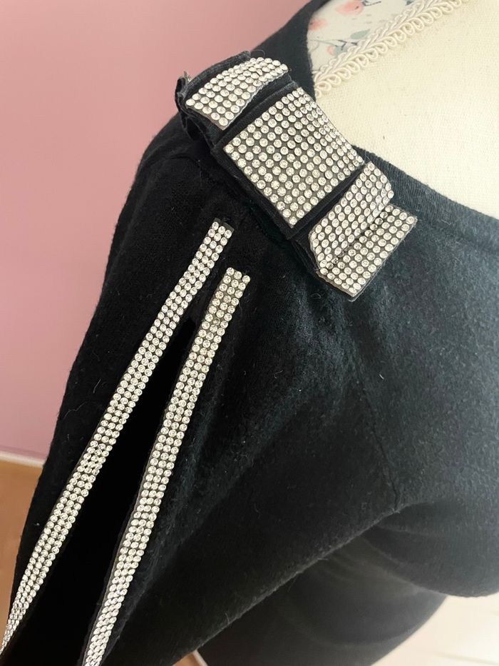Pull à strass T38 - photo numéro 2
