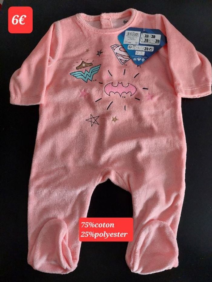 Grenouillère Superman fille 3 mois