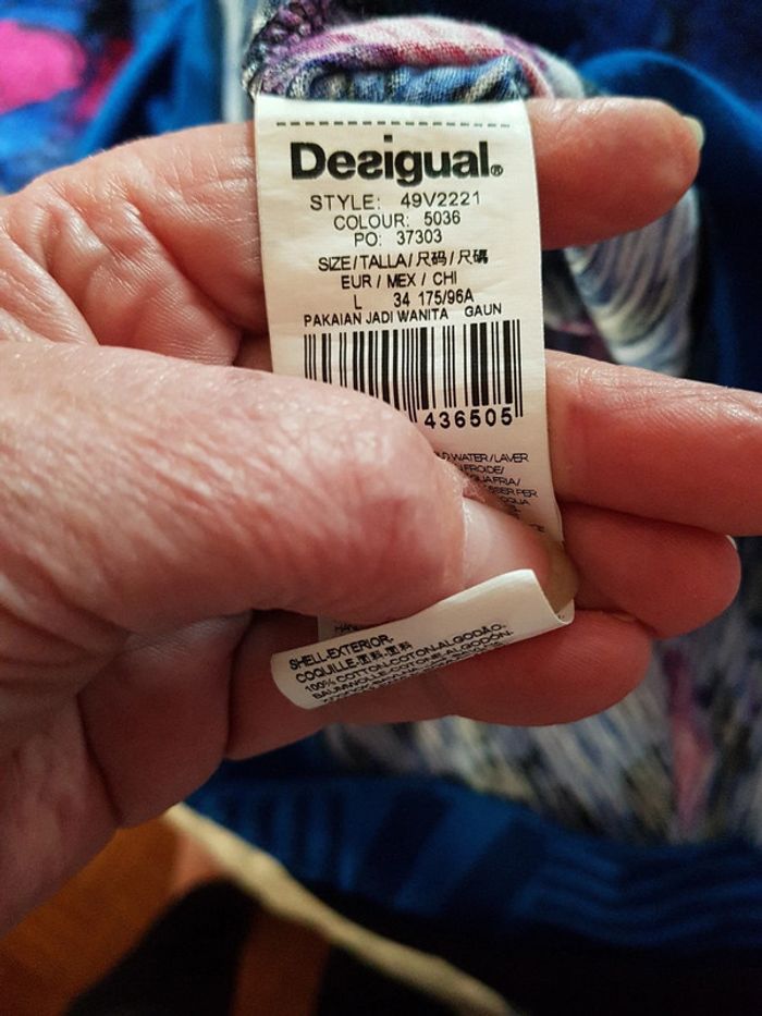 Jolie robe colorée - photo numéro 12