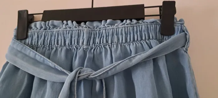 Jupe fluide,couleur jeans, Kiabi, taille S - photo numéro 2