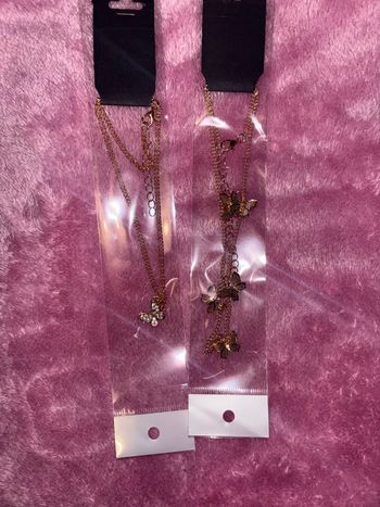 Lot deux deux collier femme