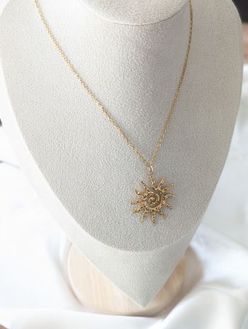 Collier soleil