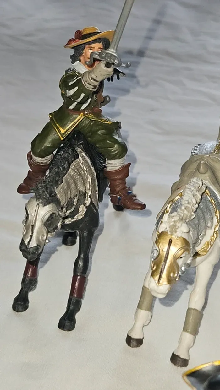 Lot chevaliers & chevaux Papo - figurines médiévales de collection - photo numéro 5
