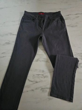 S.Oliver pantalon gris taille 40