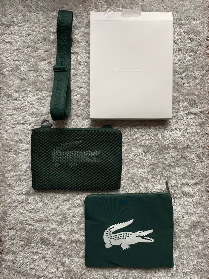Pochette / sacoche Lacoste vert neuf