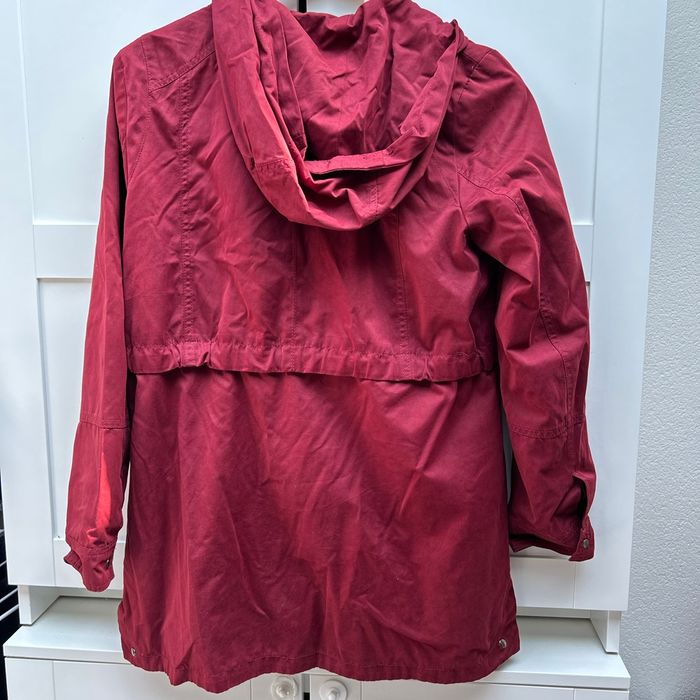 Imperméable rouge - photo numéro 5