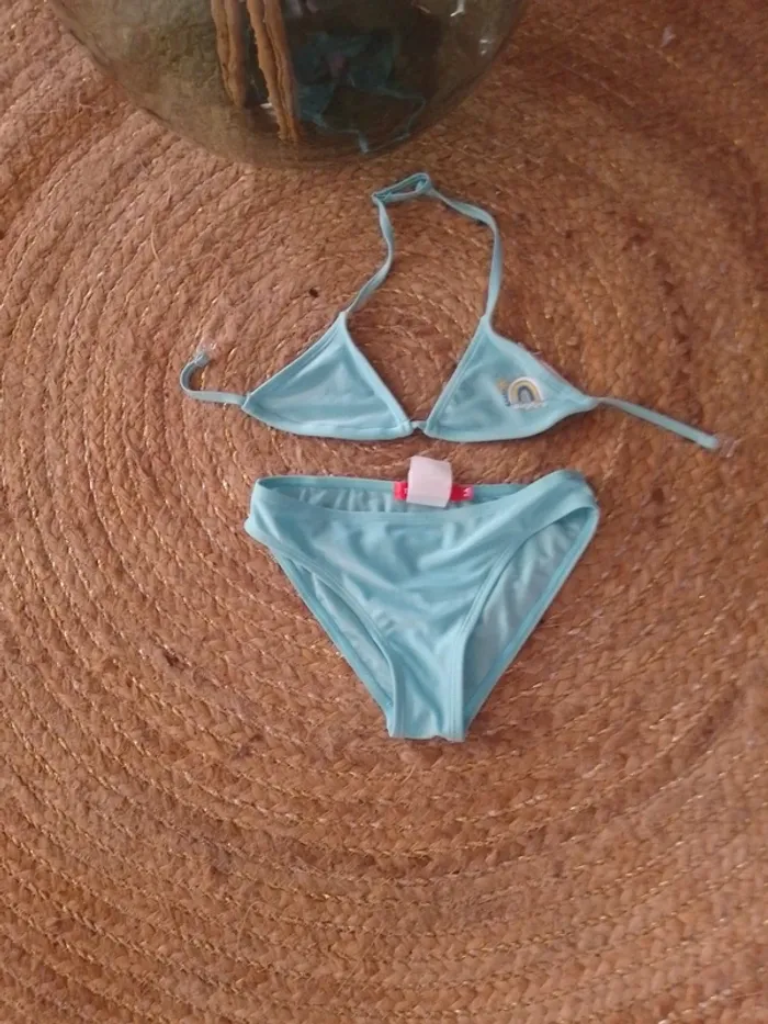 maillot de bain taille 8 ans