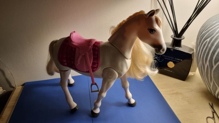 Cheval de rêve interactif pour poupée Barbie - photo numéro 10