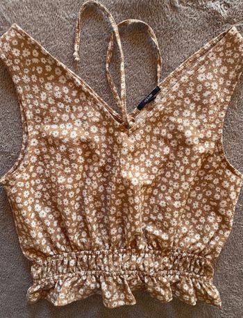 top court fleuri KIABI - taille M - style frais et féminin