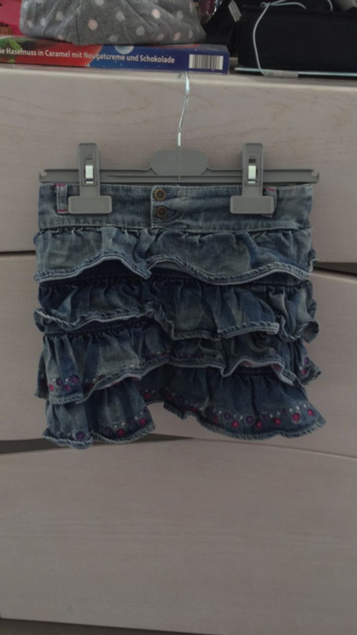 Jupe jeans à volants 4ans